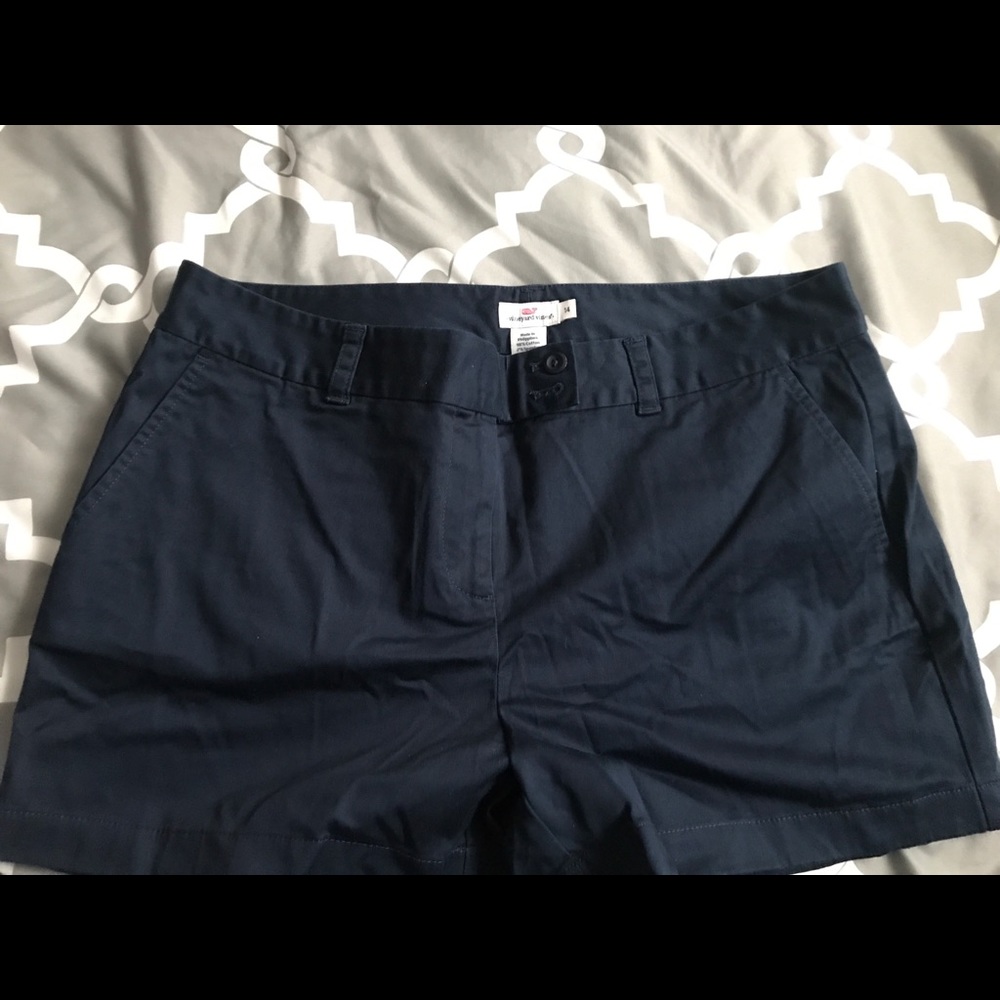 Vineyard Vines  Shorts